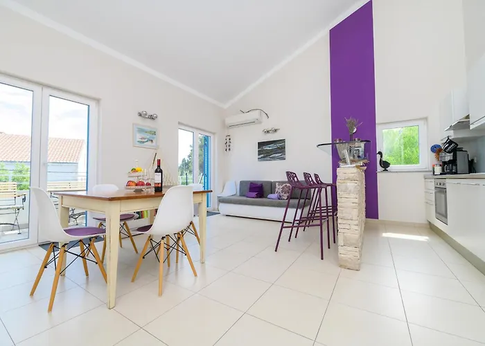 Luisa アパート *